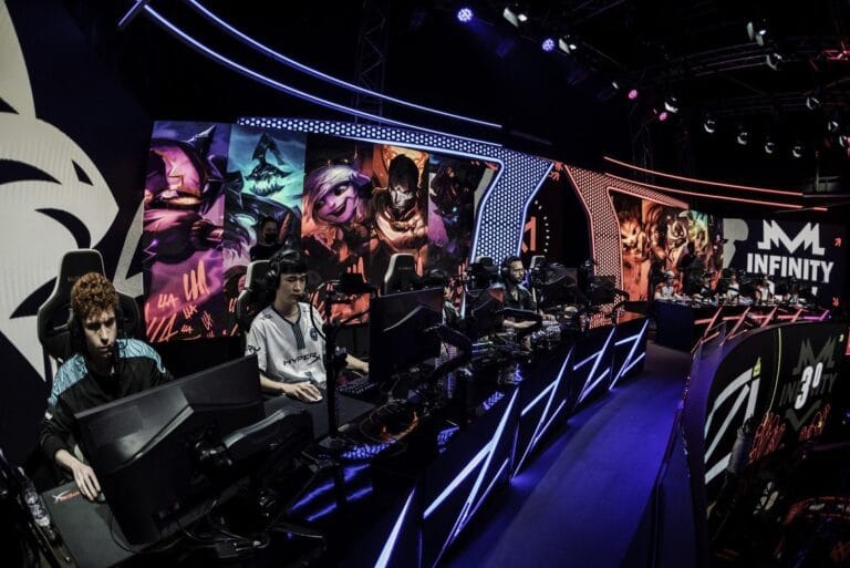 Isurus se enfrentará a Infinity en la Semifinal de la LLA Clausura 2024