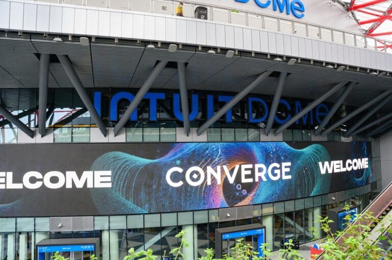 Siete hitos que dejó “Globant Converge 2024”, evento sobre el futuro de la IA