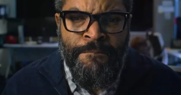 La “Guerra de los Mundos” con Ice Cube es tan mala y “memeable”, que todos la estamos disfrutando