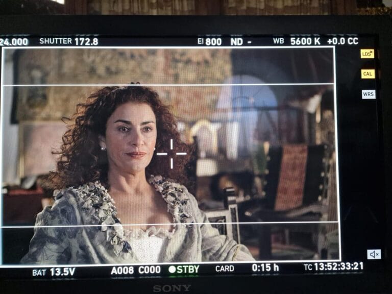 Actriz chilena María Olga Matte gana premio en Brasil con corto calificado para los Premios Oscar®