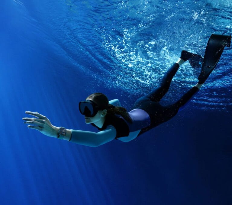 Tecnología a prueba de agua: los wearables Huawei para disfrutar el verano