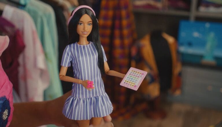 Barbie presenta la primera Barbie con autismo, impulsando representación infantil