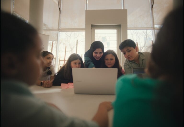 Jóvenes Lideres de Generation17: La historia de Rahaf Abu Mayyaleh