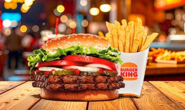 Burger King celebra el Día de la Hamburguesa con su icónica Whopper a solo $2.500 y como la marca más recomendada de la industria en Chile