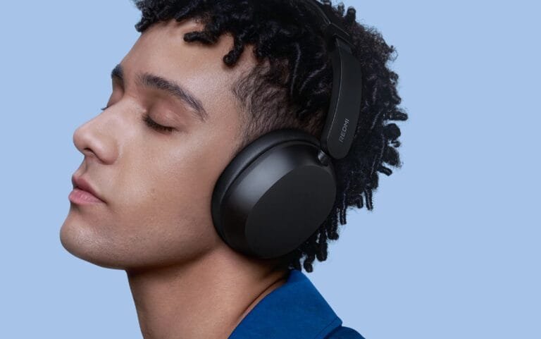 Xiaomi evoluciona su sonido con sus primeros auriculares de diadema, los Redmi Headphones Neo