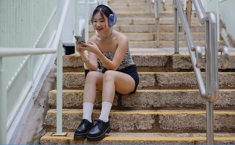 Del estudio al home office: cuatro formas de personalizar el sonido con JBL Headphones App